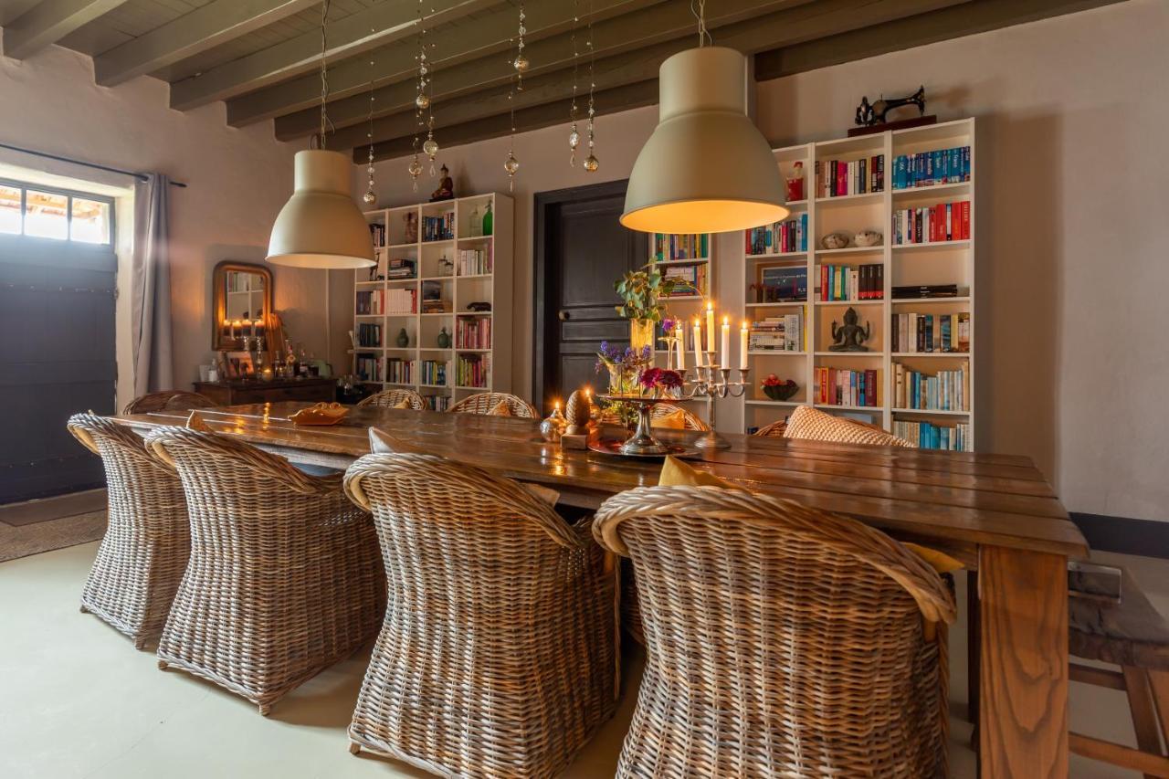 Domaine La Pomme De Pin Bed & Breakfast